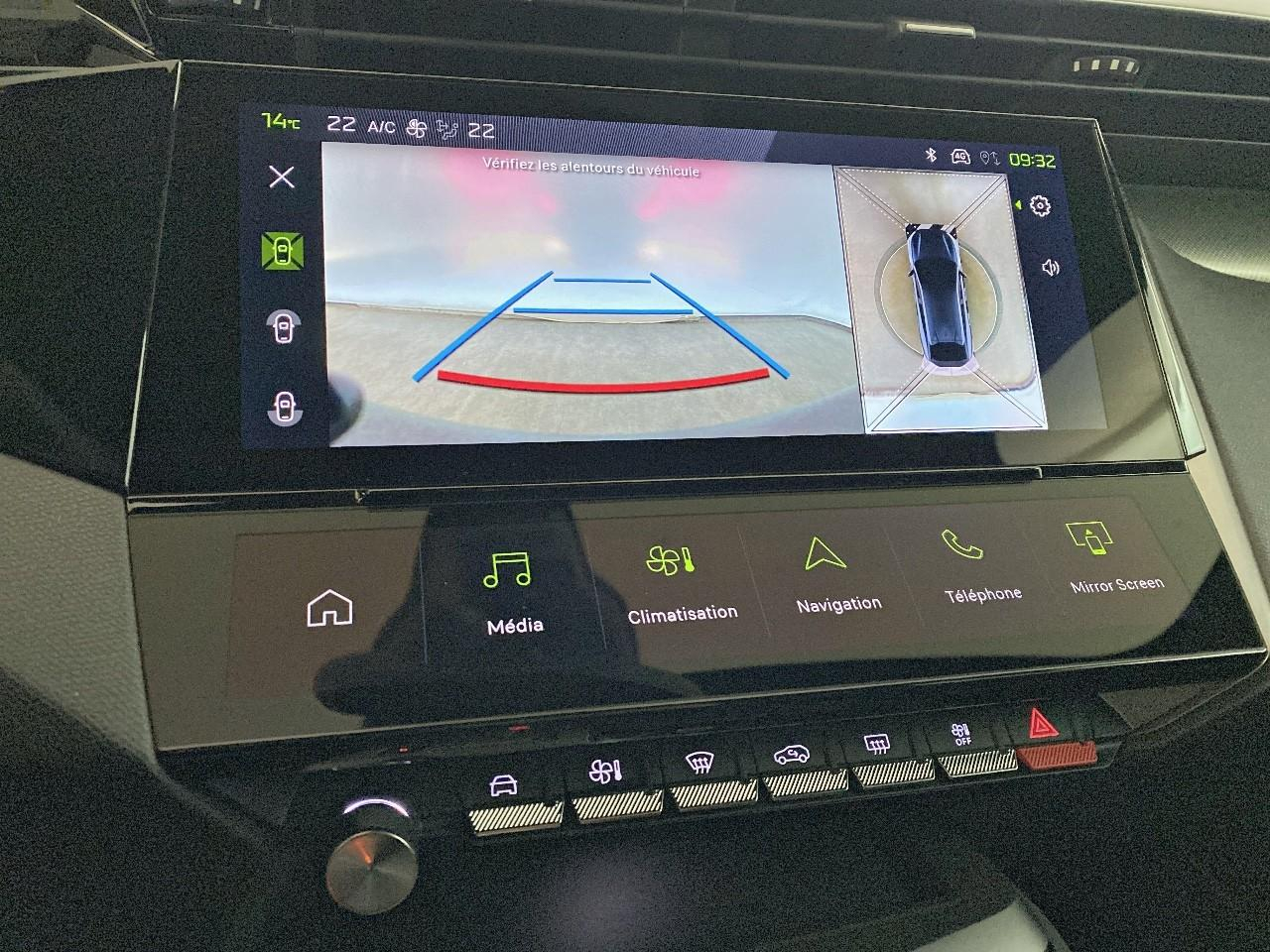 Peugeot 408 hybrid 145 e-dcs6 gt — photo 17