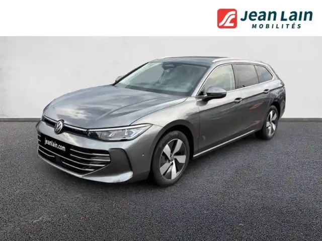 Volkswagen Passat 1.5 etsi opf 150 dsg7