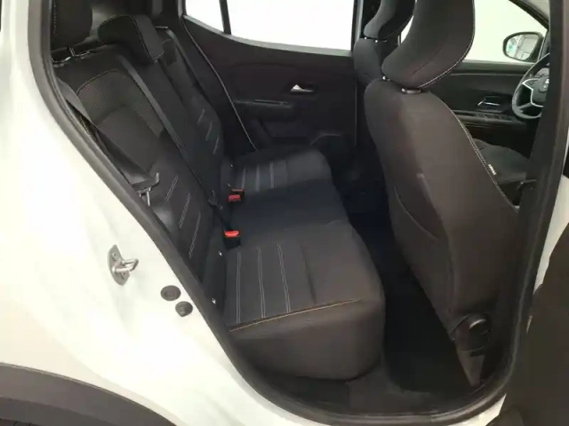 Dacia Sandero eco-g 100 — photo 21