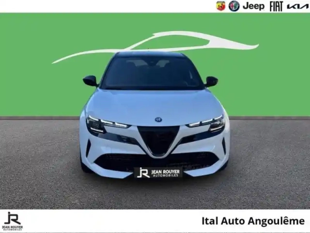 Alfa Romeo Junior elettrica 280ch veloce — photo 2