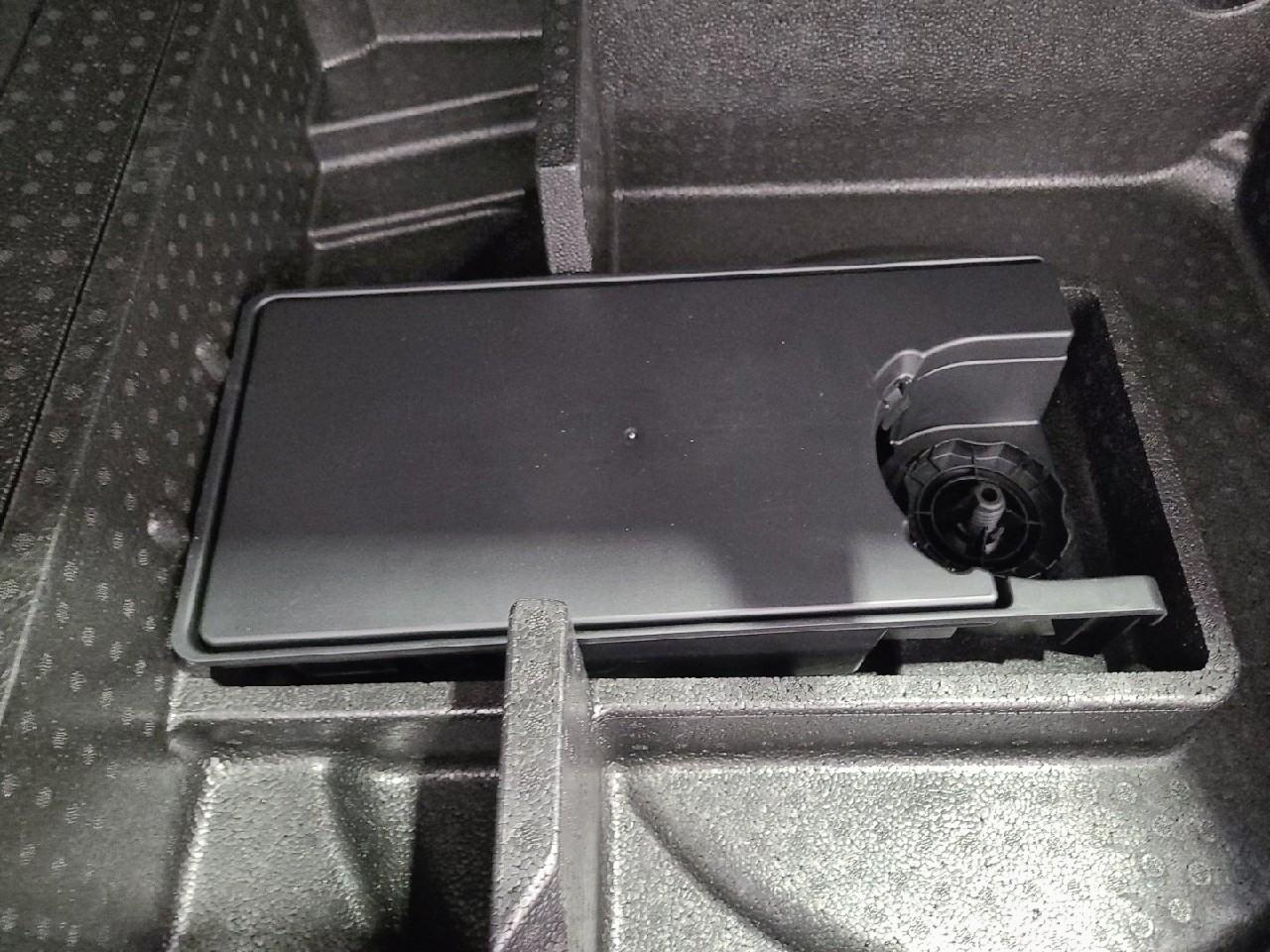 Peugeot 308 sw hybrid 145 e-dcs6 allure — photo 25