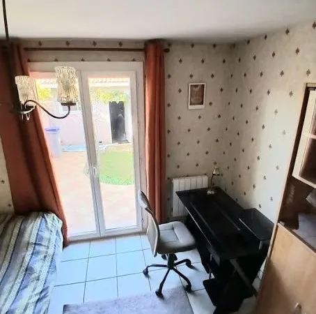 Chambre 1 pièce 11 m²