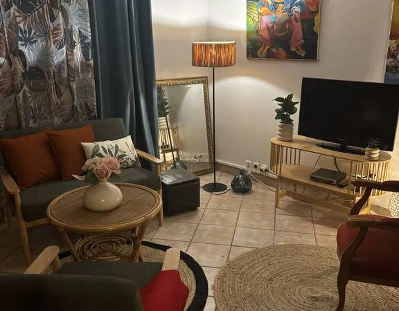 Studio 1 pièce 30 m²