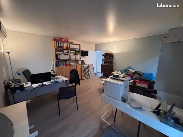 Location pure Local d'activité Cannes la bocca
