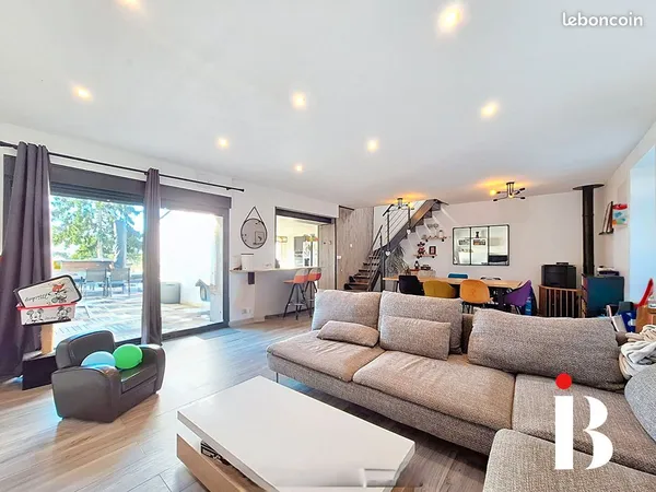Maison 5 pièces 127 m²