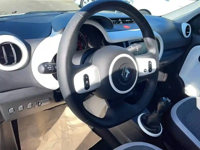Renault Twingo iii sce 65 - 21 — photo 59
