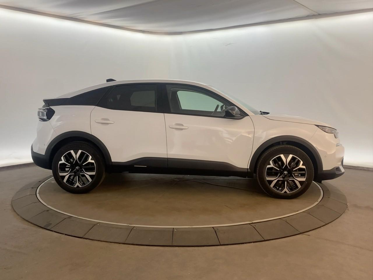 Citroën C4 hybride 145 ch e-dcs6 max — photo 4