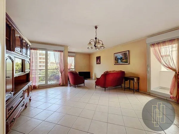 Appartement 4 pièces 86 m²