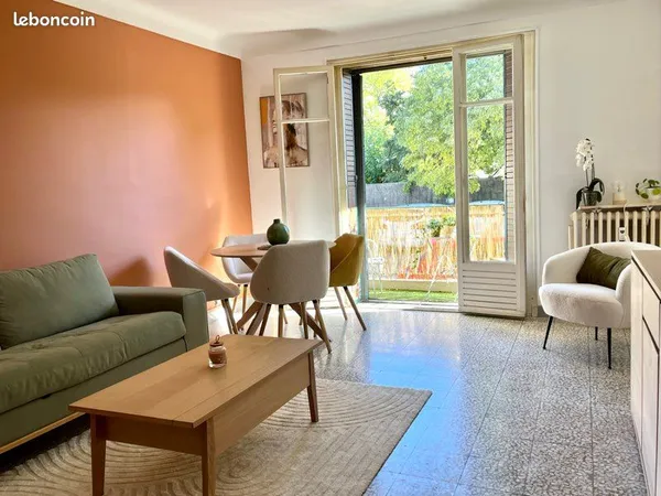 Colocation pour 2 personnes Aix à pied - à partir septembre