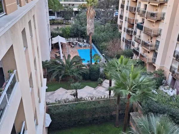CANNES CARNOT ANGLAIS APPARTEMENT 3 PIÈCES  73 M²  TERRASSE 