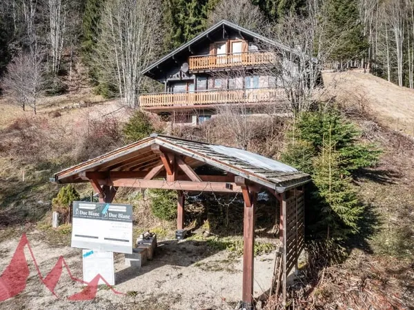 Chalet 5 pièces 143 m²