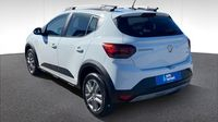 Dacia Sandero 1.0 TCe 90ch Stepway Confort -22 — photo 6