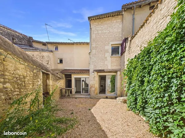 Maison 6 pièces 165 m²