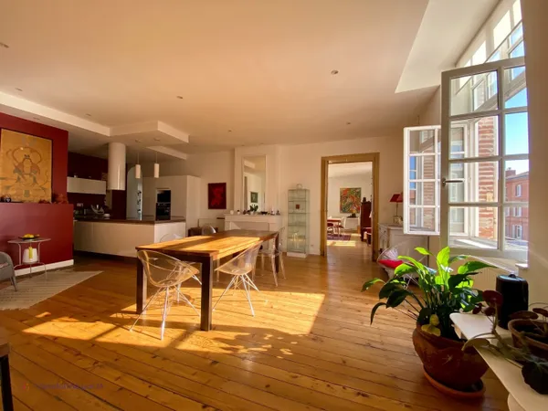 Appartement 4 pièces 142 m²