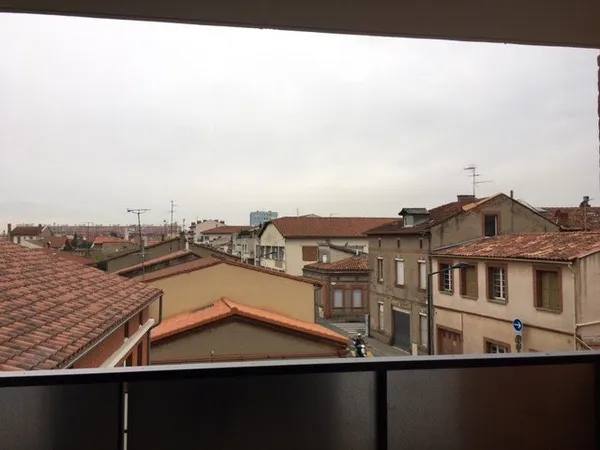 Appartement de type T2 au 5ème et dernier étage avec parking