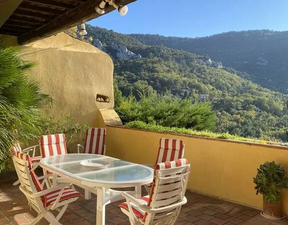 Maison 10 pièces 204 m²