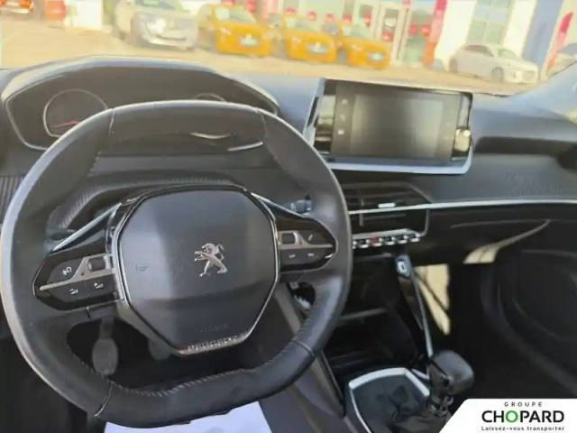 Peugeot 2008 puretech 100 s&amp;s bvm6 — photo 2