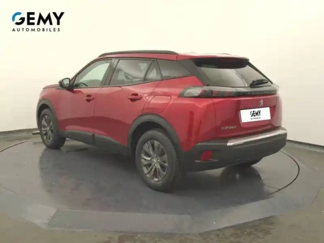 Peugeot 2008 electrique 136 ch — photo 7