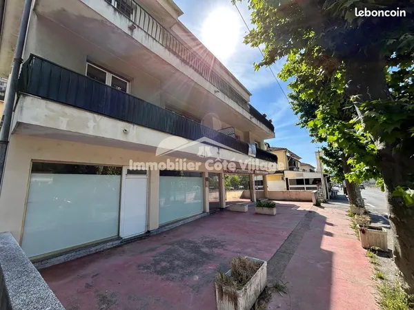 Local commercial 30 m² Contes
