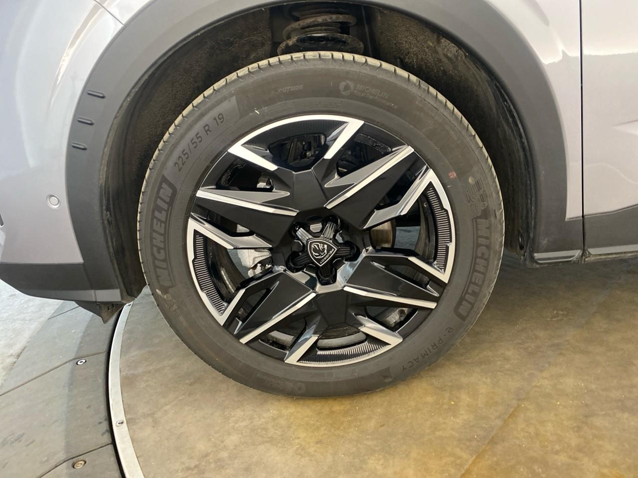 Peugeot 3008 hybrid 145 e-dcs6 allure — photo 11