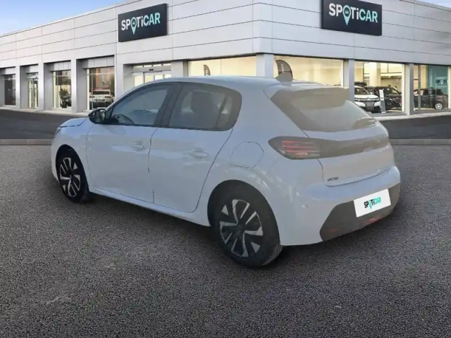 Peugeot 208 puretech 100 s&amp;s bvm6 — photo 24