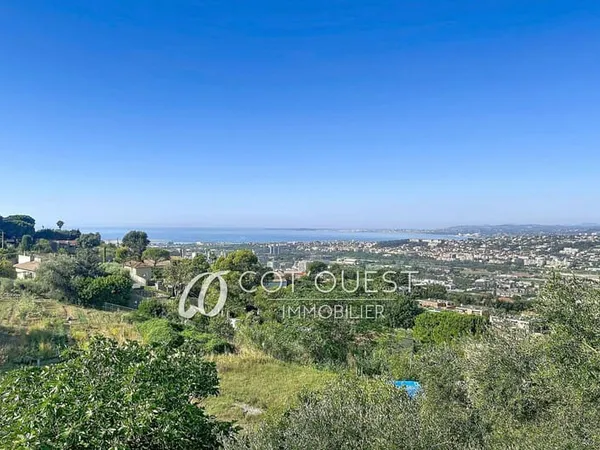 Terrain 4635 m²