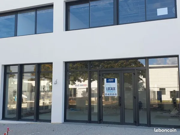 Bureaux 80 m² PERIGNY