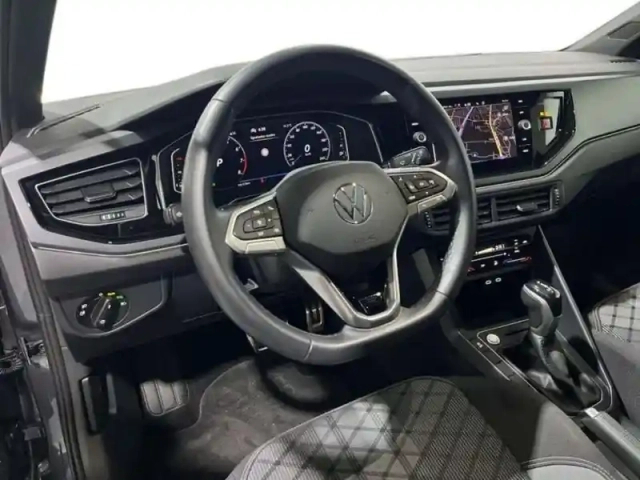 Volkswagen Taigo 1.0 tsi 110 dsg7 r-line — photo 9