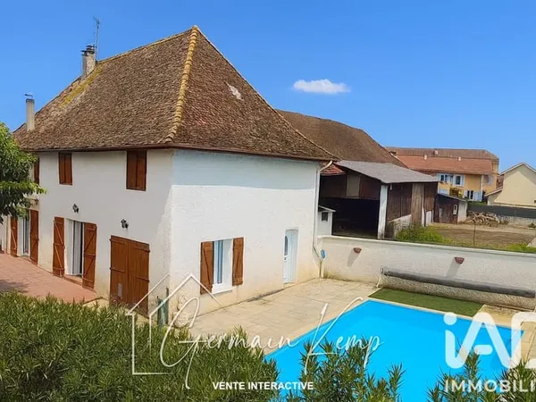 Maison 9 pièces 250 m²
