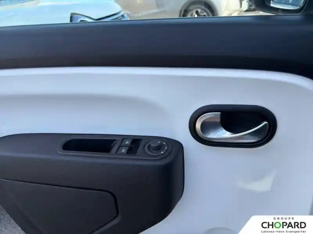 Renault Twingo iii sce 65 — photo 15