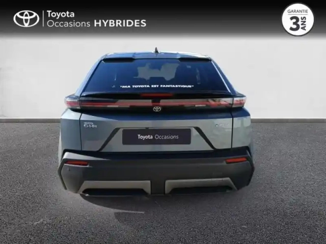 Toyota C-Hr + 224ch 77kwh design grande autonomie — photo 4