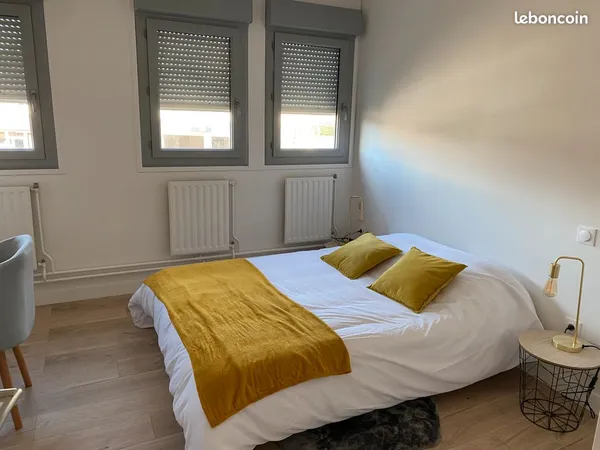 Belle chambre meublée de 11,40 m2 dans appartement de 82 m2 refait à neuf