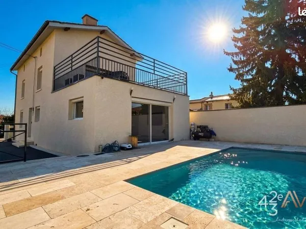 Maison 5 pièces 130 m²