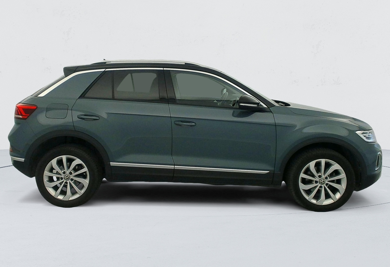 Volkswagen T-Roc — photo 6