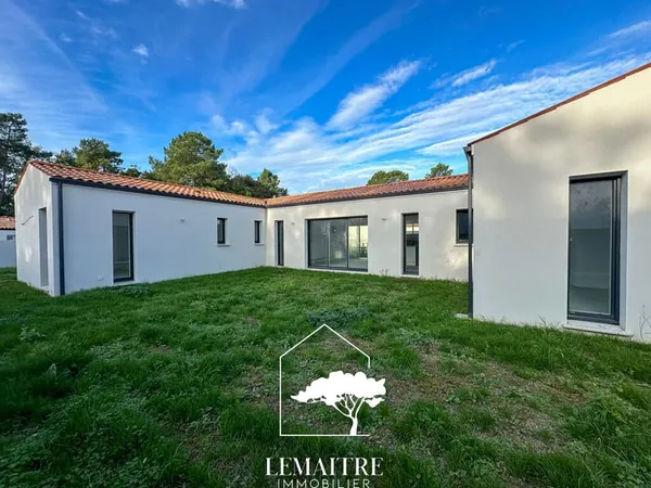 Maison neuve 143.22m2 à proximité immédiate des commerces