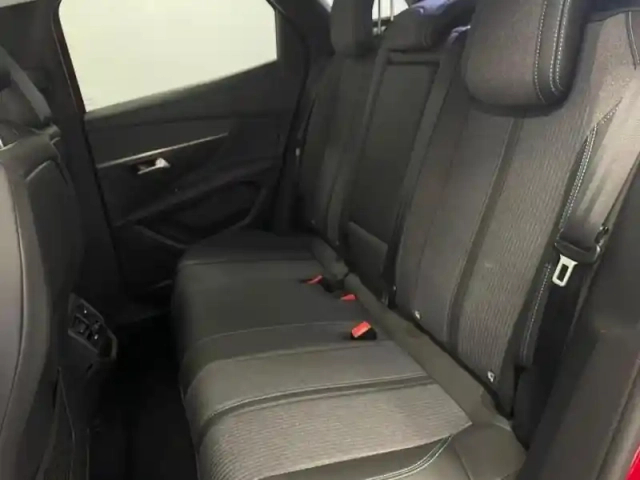 Peugeot 3008 1.2 puretech 130ch s&amp;s gt — photo 7