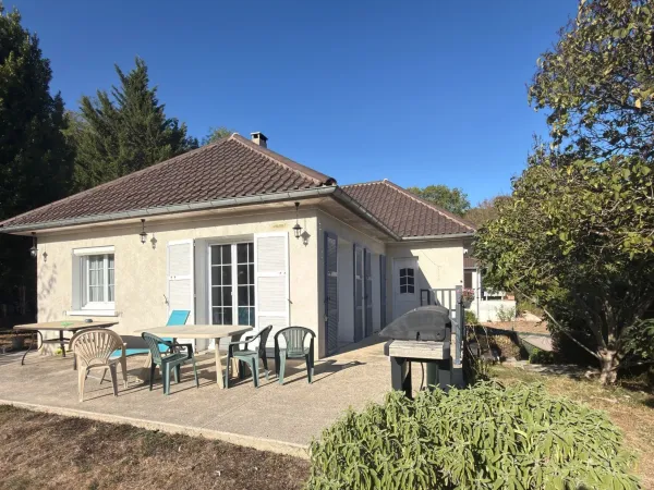 Maison à vendre 6 pièces avec sous-sol total