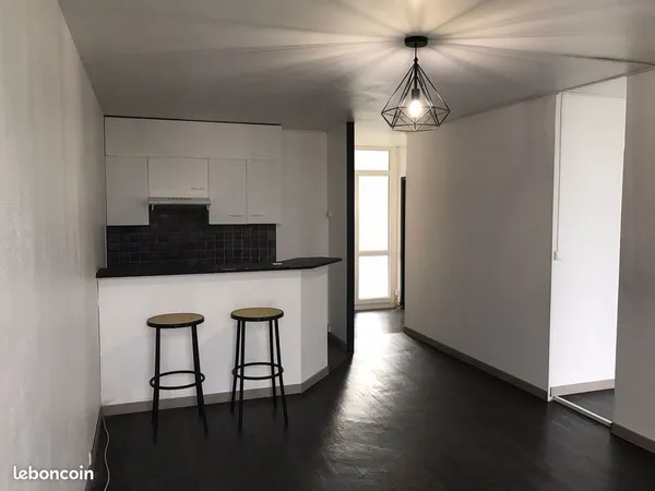 À LOUER - T2 DE 50 m² - RÉSIDENCE ARCACHON MARINE - PARKING PRIVATIF