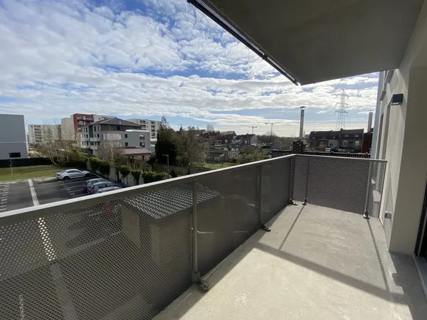 Marquette Lez Lille T3 avec extérieur + 2 places de Parkings