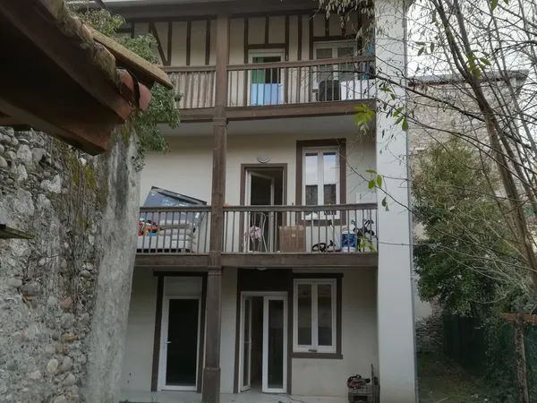 Immeuble de rapport 3 pièces 466 m²
