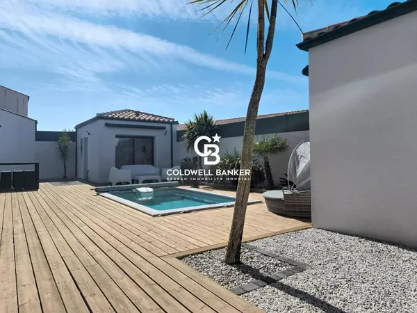 Vends maison récente - 148 m² - 7 pièces, 5 chambres - Talmont-Saint-Hilaire 85440