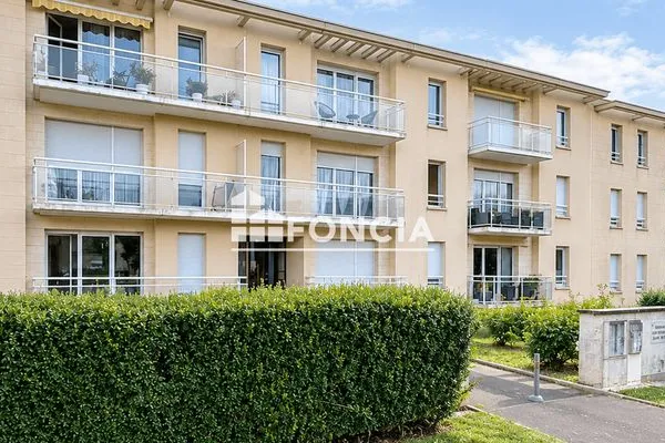 Appartement 4 pièces 77 m²