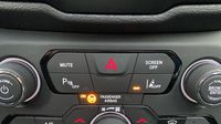 Jeep Renegade 1.4 MultiAir S&S 140ch Limited — photo 26