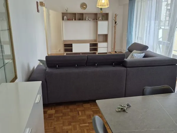 APPARTEMENT A 3mn DE LA GARE: 3 PIECES - 74m2