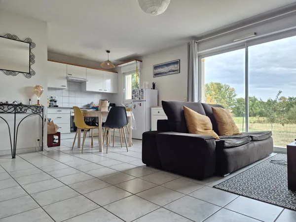 Appartement T3 duplex avec 1 jardin + 1 garage + 1 place de park