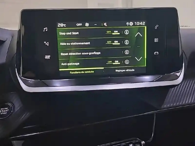 Peugeot 2008 puretech 130 s&amp;s bvm6 — photo 43