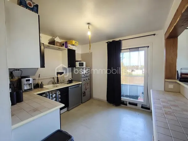 Appartement T3 lumineux et au calme — 72 m² avec grand balcon