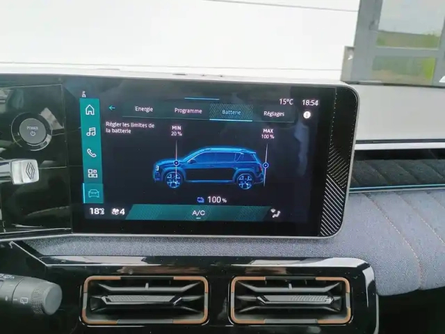 Renault 4 renault  e-tech electrique 150 ch autonomie confort — photo 55