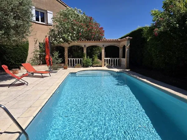 Maison 5 pièces 121 m²