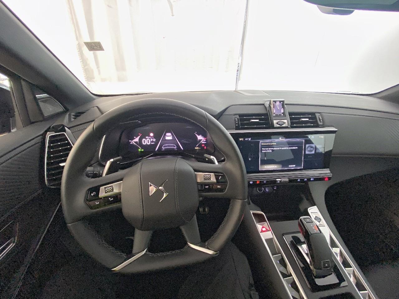 Ds Ds 7 crossback bluehdi 130 eat8 etoile — photo 12